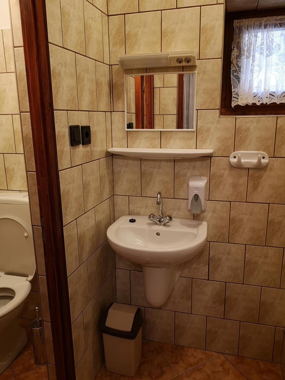 Szűts Panzió Fertorakos Exterior foto