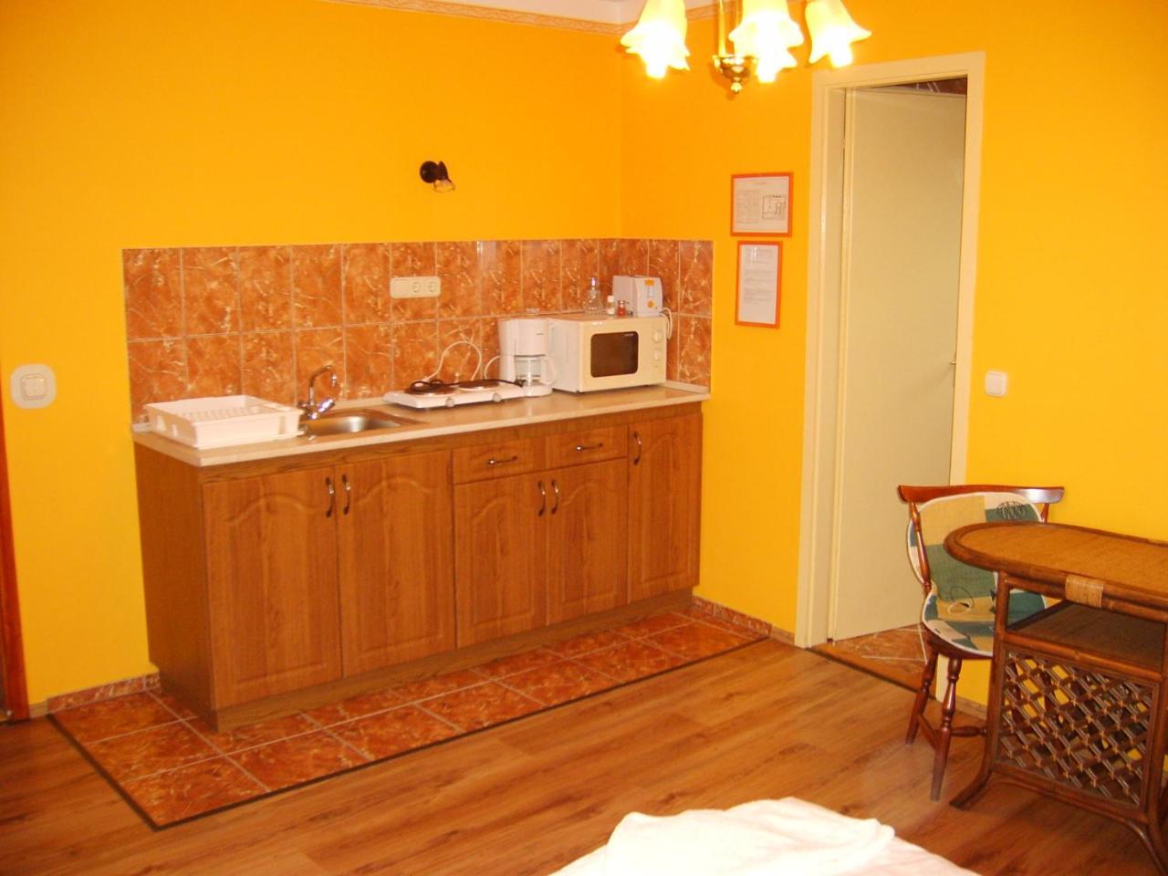 Szűts Panzió Fertorakos Quarto foto